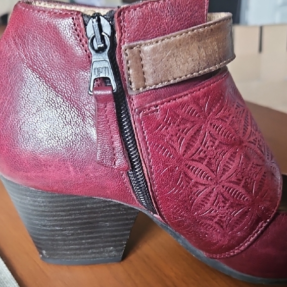 Miz Mooz Burgundy Cutwork Leather Ankle-Strap Heels - Picture 6 of 10